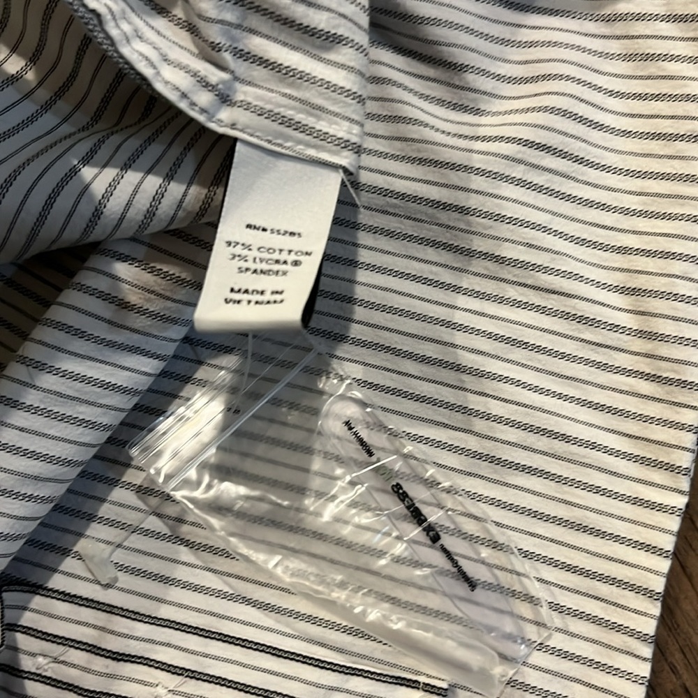 EXPRESS | 1MX striped dress button down shirt, M 15-15 1/2 - Picture 3 of 5